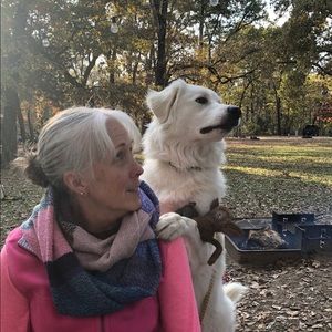 Meet your Posher, Carol